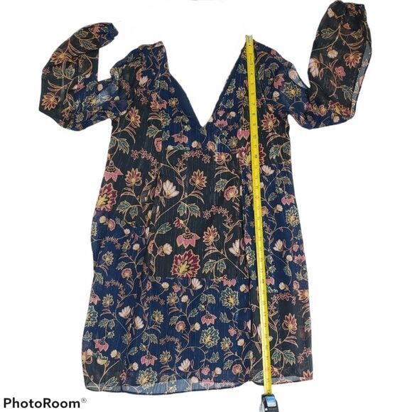 BcbgenerationMetallic‎ Floral Bow Back Dress XXS - Picture 12 of 13